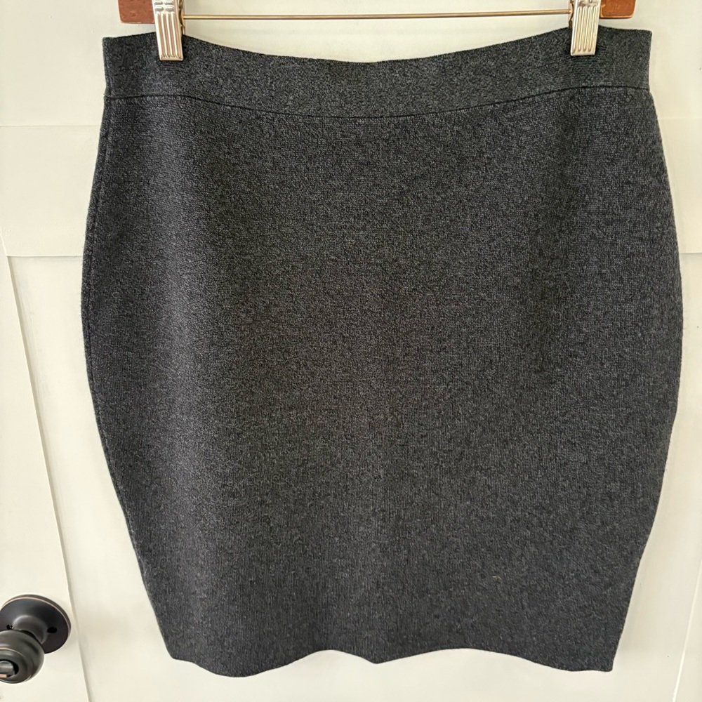 Eileen Fisher Tencel Wool Blend Pull On Skirt. Size Medium. - Picture 5 of 9